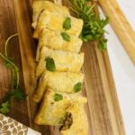 Minced beef filled puff pasteries