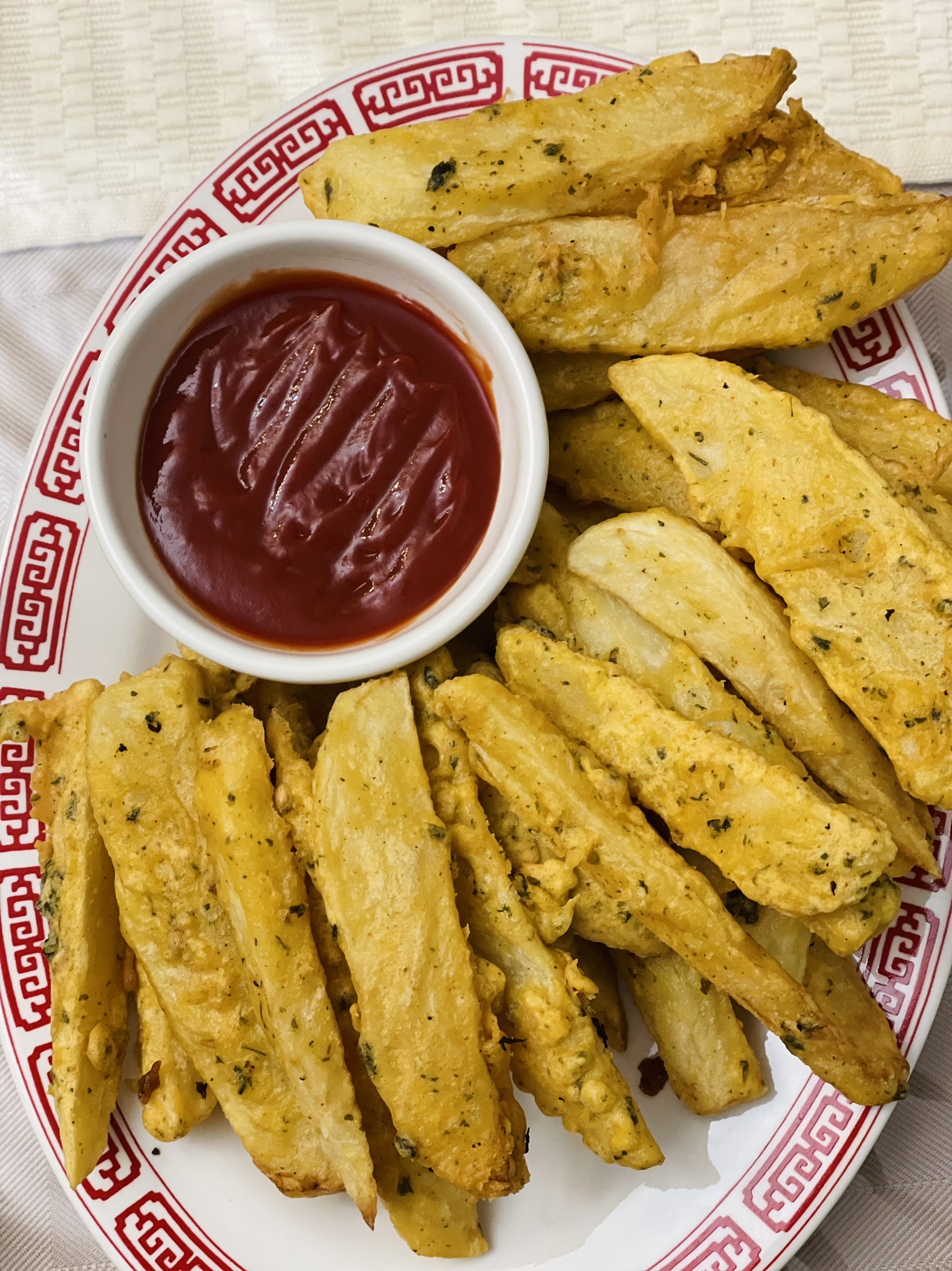 Aloo k Chips (Masala Potato Wedges)