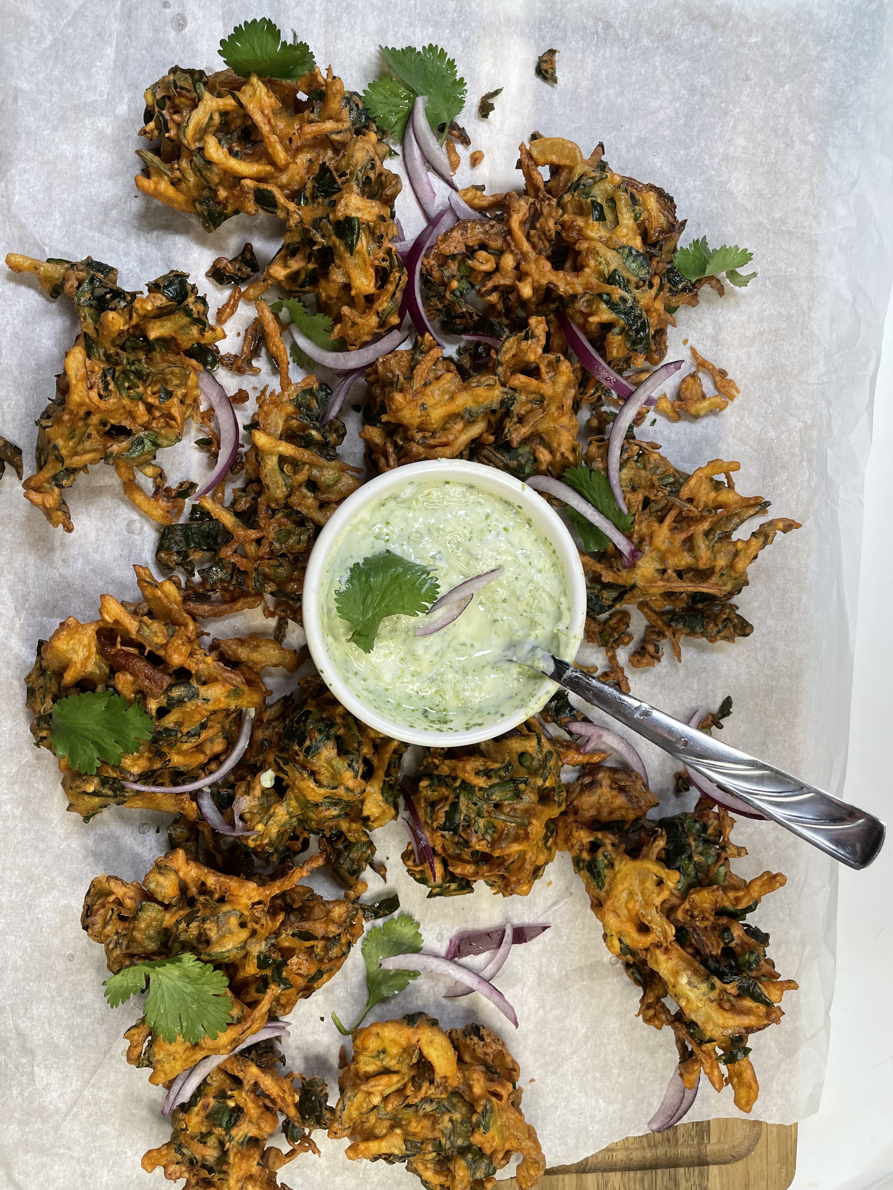 Crispy Pakoras (Potato and Spinach Fritters)