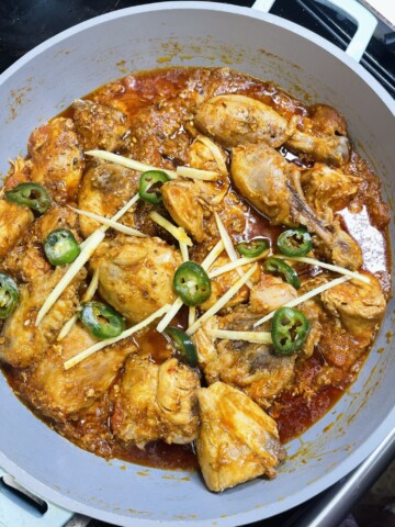 Restaurant-style chicken karahi