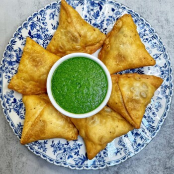 Aloo samosa with homemade dough