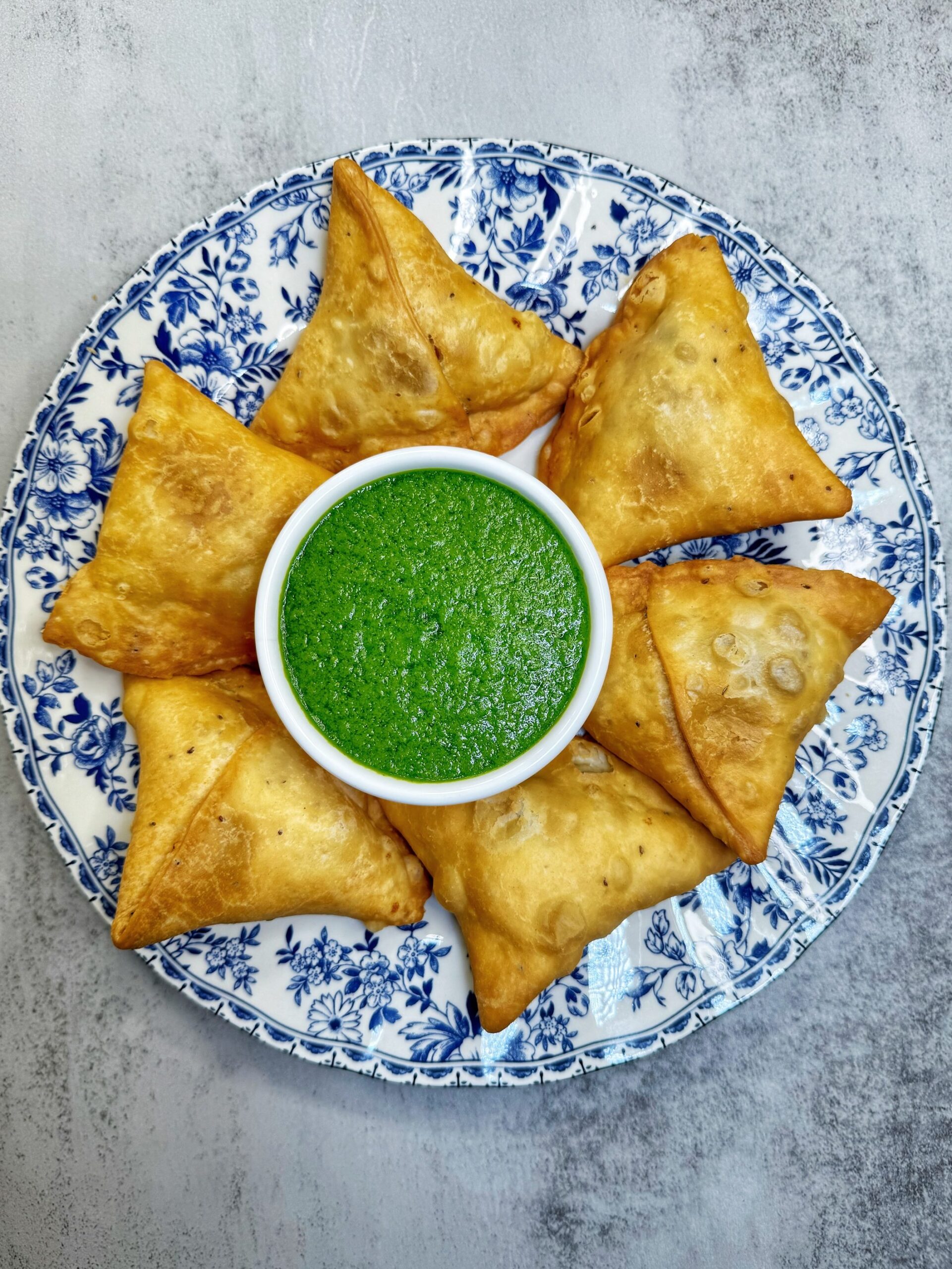 Aloo samosa with homemade dough