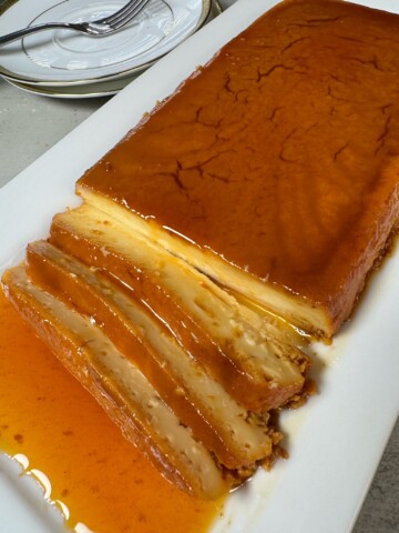 four ingredient caramel pudding or flan