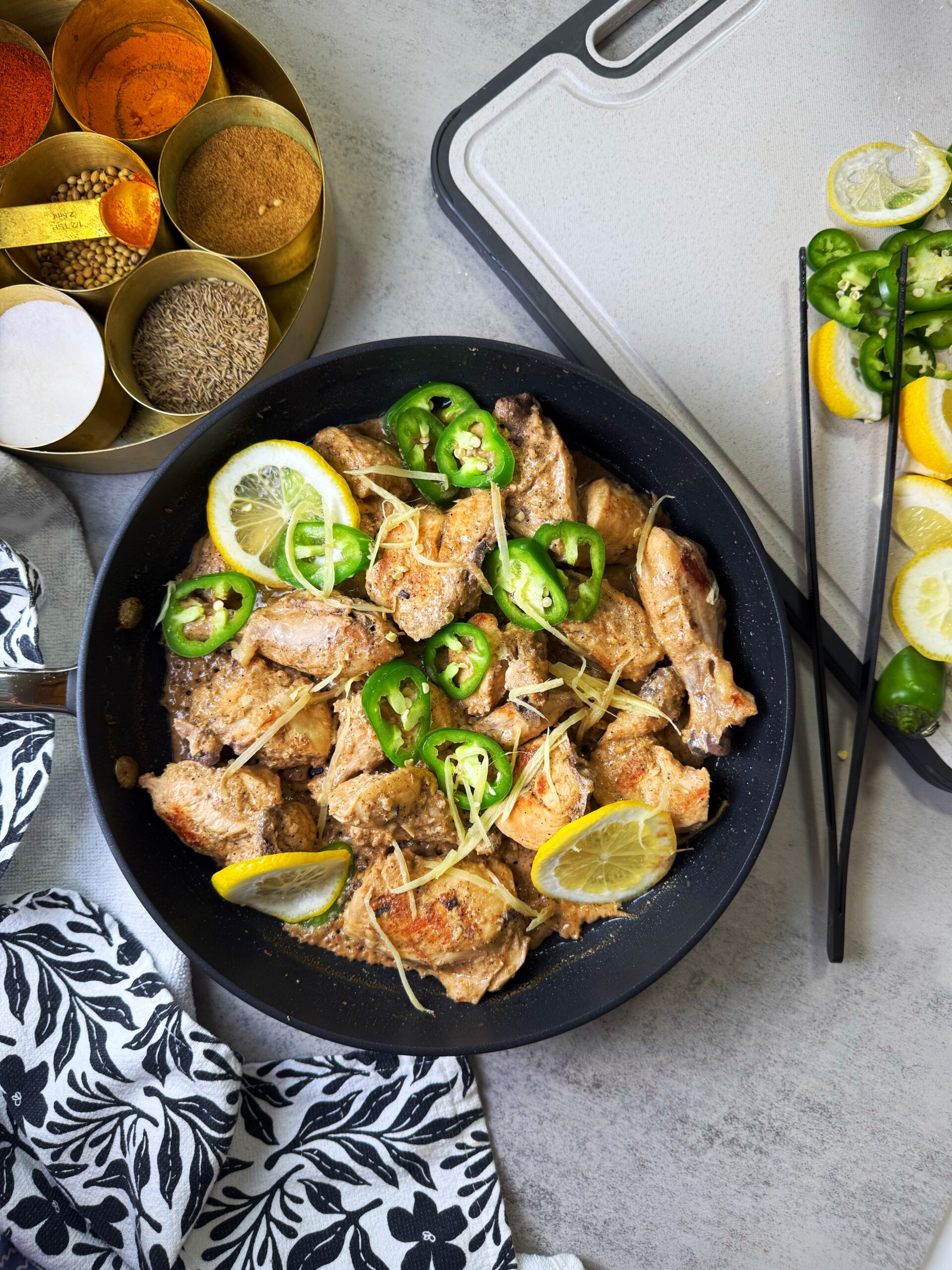 A lemon and pepper flavored chicken