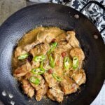Chicken cooked with yogurt, cream and simple spices to make chicken white karahi
